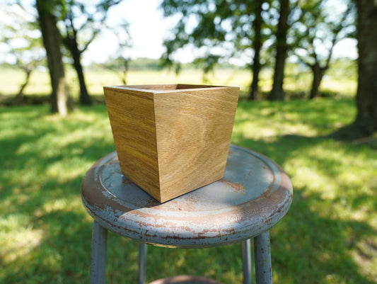 Sustainable wood tapered 120 & vintage nametag #9